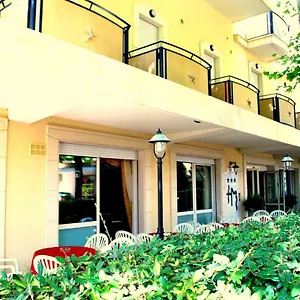 *** Hotel Madison Italia