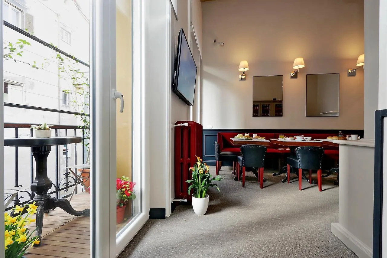 Hotel Colonna 32 Rzym Pensjonat
